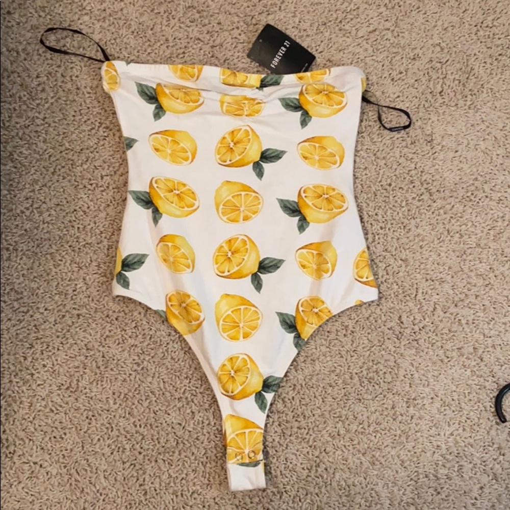 Lemon print body suit!